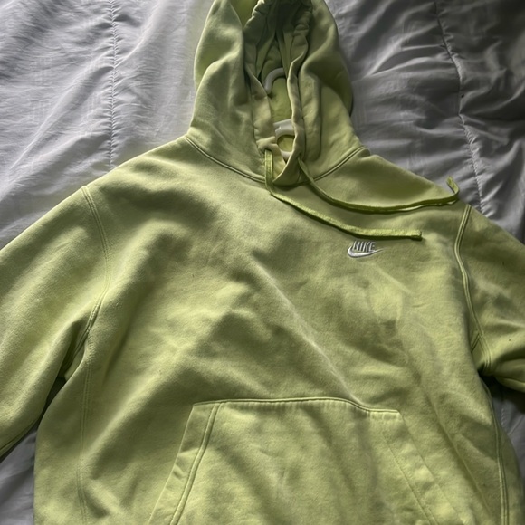 Nike Sportswear Club Fleece Pullover Hoodie - Picture 1 of 4